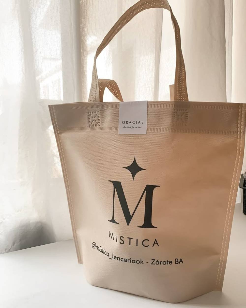Custom-Printed Bags: How They Help You Build Brand Identity